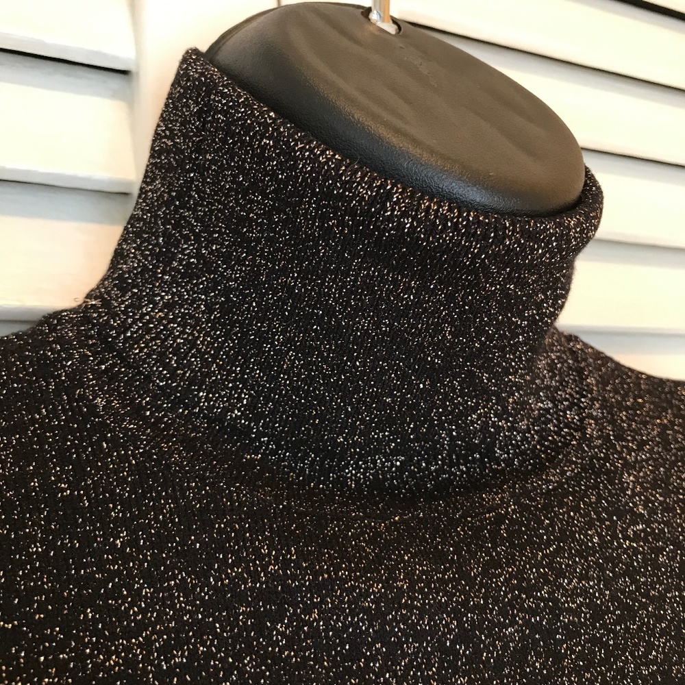 Pullover Turtleneck Sweater - Golden Sparkles! EUC 2/$25